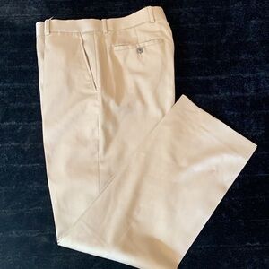 Kenneth Cole Reaction 100% Wool Khaki Color Flat Front Dress Slacks Size 32 R